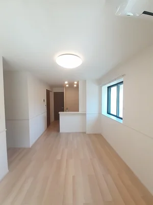 のマンスリーマンション・ウィークリーマンション「パピーⅠ 105・洋室(No.1366977)」メイン画像