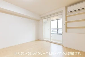 岩国駅（山口県）のマンスリーマンション・ウィークリーマンション「ラ・カサ・デ　Ｎ 202・洋室(No.1367037)」メイン画像