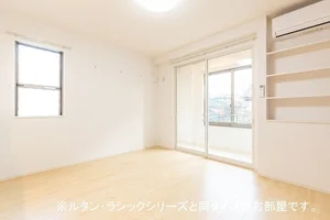 岩国市のマンスリーマンション・ウィークリーマンション「ラ・カサ・デ　Ｎ 101・洋室(No.1367042)」メイン画像