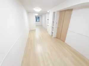 のマンスリーマンション・ウィークリーマンション「リバープレイン木床Ⅱ 102・洋室(No.1367066)」メイン画像