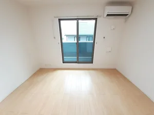 のマンスリーマンション・ウィークリーマンション「ラパン　ノアール 201・洋室(No.1367098)」メイン画像