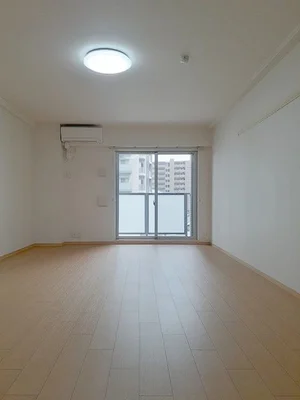 のマンスリーマンション・ウィークリーマンション「Ｕ．Ｓ．Ｓ　シャトナー 303・洋室(No.1367136)」メイン画像