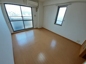 のマンスリーマンション・ウィークリーマンション「Ｔ’ｓ　ＣＵＢＥ　ＺＥＲＯ 705・洋室(No.1367231)」メイン画像