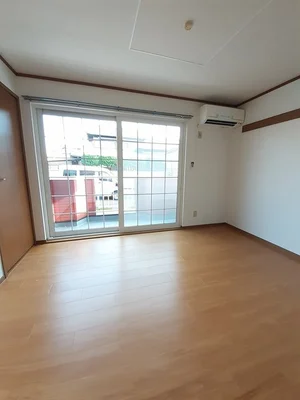 のマンスリーマンション・ウィークリーマンション「コリーヌ　ＨＩＲＡＯＫＡ　Ａ 101・洋室(No.1367248)」メイン画像