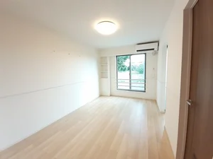 のマンスリーマンション・ウィークリーマンション「ココ・ヒルズ　Ⅱ 101・洋室(No.1367508)」メイン画像