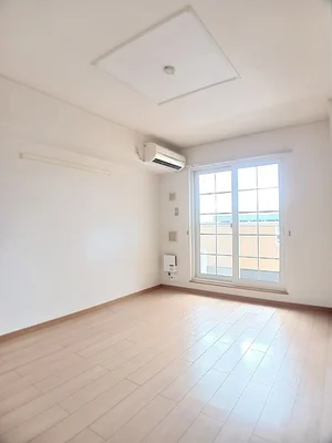 福島県のマンスリーマンション・ウィークリーマンション「ＦＯＵＮＴＡＩＮ　ＨＯＵＳＥ 202・洋室(No.1367539)」メイン画像