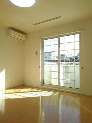 のマンスリーマンション・ウィークリーマンション「メゾンラフィネⅠ 101・洋室(No.1367541)」メイン画像