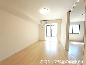 のマンスリーマンション・ウィークリーマンション「ソラティオ 103・洋室(No.1367647)」メイン画像