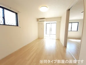 長野市のマンスリーマンション・ウィークリーマンション「ソラティオ 101・洋室(No.1367649)」メイン画像