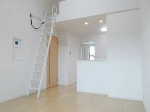 のマンスリーマンション・ウィークリーマンション「ビアンコシェル　こうか　Ⅰ 202・洋室(No.1367750)」メイン画像