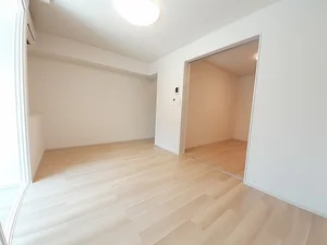 のマンスリーマンション・ウィークリーマンション「サンセールⅡ　Ａ 102・洋室(No.1367757)」メイン画像