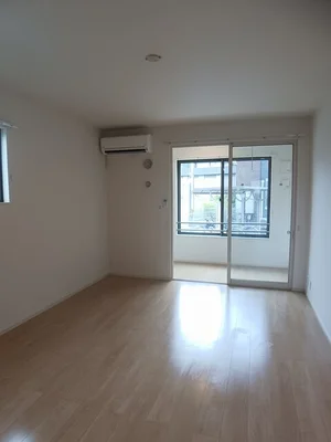 のマンスリーマンション・ウィークリーマンション「プレインカーサ　Ⅵ 102・洋室(No.1367762)」メイン画像