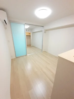 のマンスリーマンション・ウィークリーマンション「ラーゴム　Ａ 202・洋室(No.1367805)」メイン画像