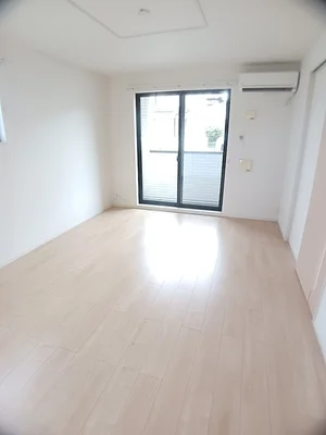 丸亀市のマンスリーマンション・ウィークリーマンション「プロムナード　垂水Ⅲ 102・洋室(No.1367969)」メイン画像