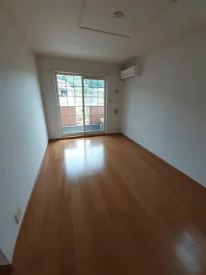 広島県のマンスリーマンション・ウィークリーマンション「パセーオ　ロジュマンＢ 103・洋室(No.1367980)」メイン画像