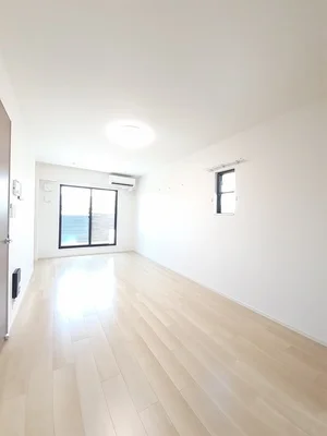 のマンスリーマンション・ウィークリーマンション「エヴァファースト 201・洋室(No.1368005)」メイン画像