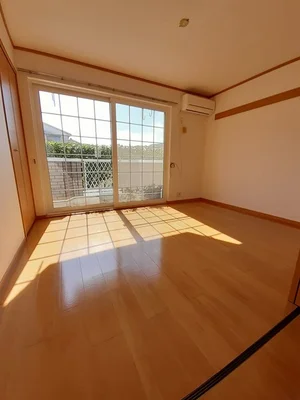 のマンスリーマンション・ウィークリーマンション「ソレイユＢ 101・洋室(No.1368007)」メイン画像