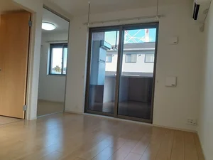 のマンスリーマンション・ウィークリーマンション「スプリングヒルズⅢ 102・洋室(No.1368062)」メイン画像