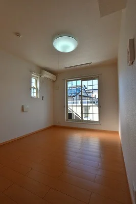 のマンスリーマンション・ウィークリーマンション「プライム　コートＢ 202・洋室(No.1368069)」メイン画像