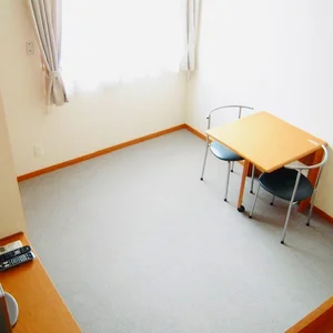 のマンスリーマンション・ウィークリーマンション「レオパレス宮ノ前１号棟 203(No.1368315)」メイン画像