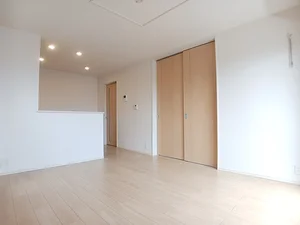 群馬県のマンスリーマンション・ウィークリーマンション「フルームＢ 201・洋室(No.1368609)」メイン画像