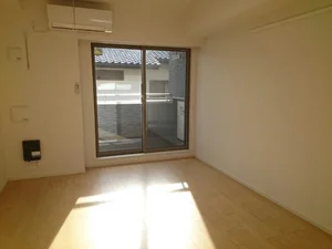 のマンスリーマンション・ウィークリーマンション「グレイス　ハーモニー 201・洋室(No.1368613)」メイン画像