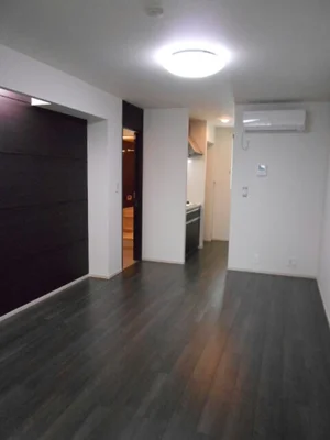 のマンスリーマンション・ウィークリーマンション「プリーゼ 103・洋室(No.1368673)」メイン画像