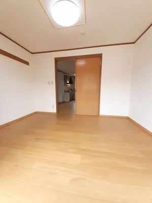 のマンスリーマンション・ウィークリーマンション「サンヒル森岡 101・洋室(No.1368725)」メイン画像