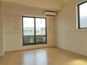 瀬戸市のマンスリーマンション・ウィークリーマンション「ＢＲＩＬＬＥＲ（ブリエ）Ⅰ 201・洋室(No.1368782)」メイン画像