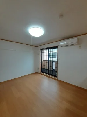 のマンスリーマンション・ウィークリーマンション「ノール　ヴィラージュⅡ 202・洋室(No.1368816)」メイン画像