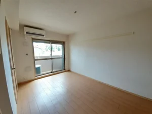 京都経済短期大学周辺のマンスリーマンション・ウィークリーマンション「ラフィーネ　葛野 101・洋室(No.1368818)」メイン画像