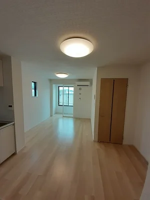 のマンスリーマンション・ウィークリーマンション「フェニックス　Ⅳ 102・洋室(No.1368978)」メイン画像