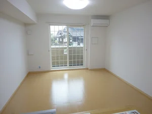 のマンスリーマンション・ウィークリーマンション「ミル　アージュＢ 102・洋室(No.1368992)」メイン画像