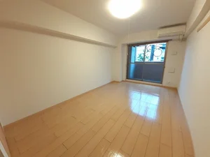 のマンスリーマンション・ウィークリーマンション「シャト－・ドゥ・オムネス 203・洋室(No.1368993)」メイン画像