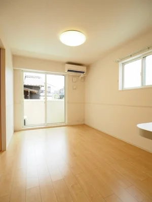 のマンスリーマンション・ウィークリーマンション「ＢＥＳＴ　ＨＯＵＳＥ　Ⅶ 104・洋室(No.1369007)」メイン画像