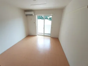 長崎県のマンスリーマンション・ウィークリーマンション「エアリーヒルズ参番館 103・洋室(No.1369040)」メイン画像