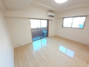 のマンスリーマンション・ウィークリーマンション「カーサ　プリンセス 202・洋室(No.1369042)」メイン画像