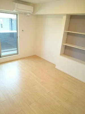 のマンスリーマンション・ウィークリーマンション「ＣＬＥＭＥＮＴ　樹Ⅴ（たつき） 203・洋室(No.1369048)」メイン画像