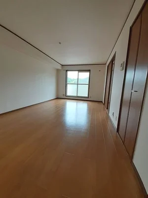 のマンスリーマンション・ウィークリーマンション「ベルクール山手 202・洋室(No.1369052)」メイン画像