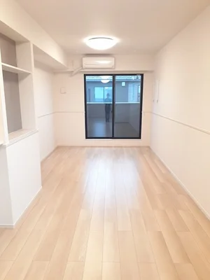 のマンスリーマンション・ウィークリーマンション「シャルフ　高鍋　Ⅰ 201・洋室(No.1369109)」メイン画像