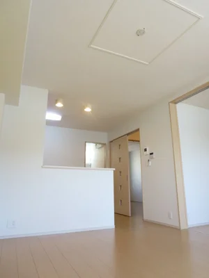 のマンスリーマンション・ウィークリーマンション「ベル　モンテーヌ　Ⅰ 204・洋室(No.1369150)」メイン画像