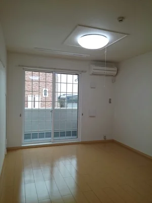 のマンスリーマンション・ウィークリーマンション「アトレーユⅢ 101・洋室(No.1369199)」メイン画像