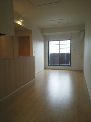 のマンスリーマンション・ウィークリーマンション「アルタコッリーナファイブ 203・洋室(No.1369220)」メイン画像