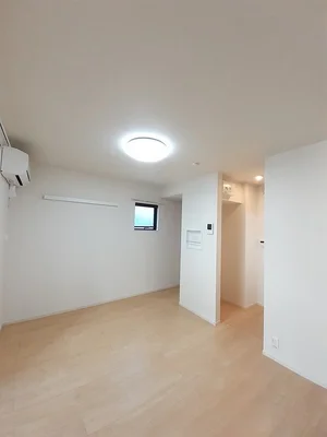 のマンスリーマンション・ウィークリーマンション「アグレアーブル　アン 102・洋室(No.1369225)」メイン画像