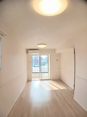 のマンスリーマンション・ウィークリーマンション「ヒカルサ境港外江町イーストⅡ 104・洋室(No.1369242)」メイン画像