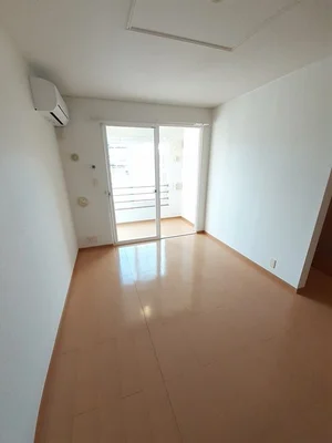 のマンスリーマンション・ウィークリーマンション「シュティルラント　Ⅱ 102・洋室(No.1369360)」メイン画像