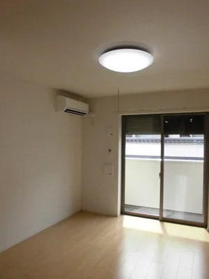 のマンスリーマンション・ウィークリーマンション「シャムロック春日Ⅰ 102・LDK(No.1369403)」メイン画像