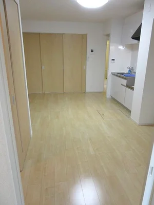 のマンスリーマンション・ウィークリーマンション「ライヴズ　Ａ 103・LDK(No.1369425)」メイン画像