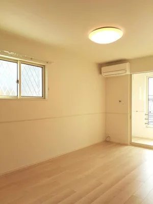 のマンスリーマンション・ウィークリーマンション「グランレジデンス穴吹Ｃ 102・洋室(No.1369466)」メイン画像