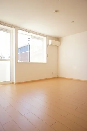 のマンスリーマンション・ウィークリーマンション「メゾンファミール　Ａ棟 103・洋室(No.1369618)」メイン画像